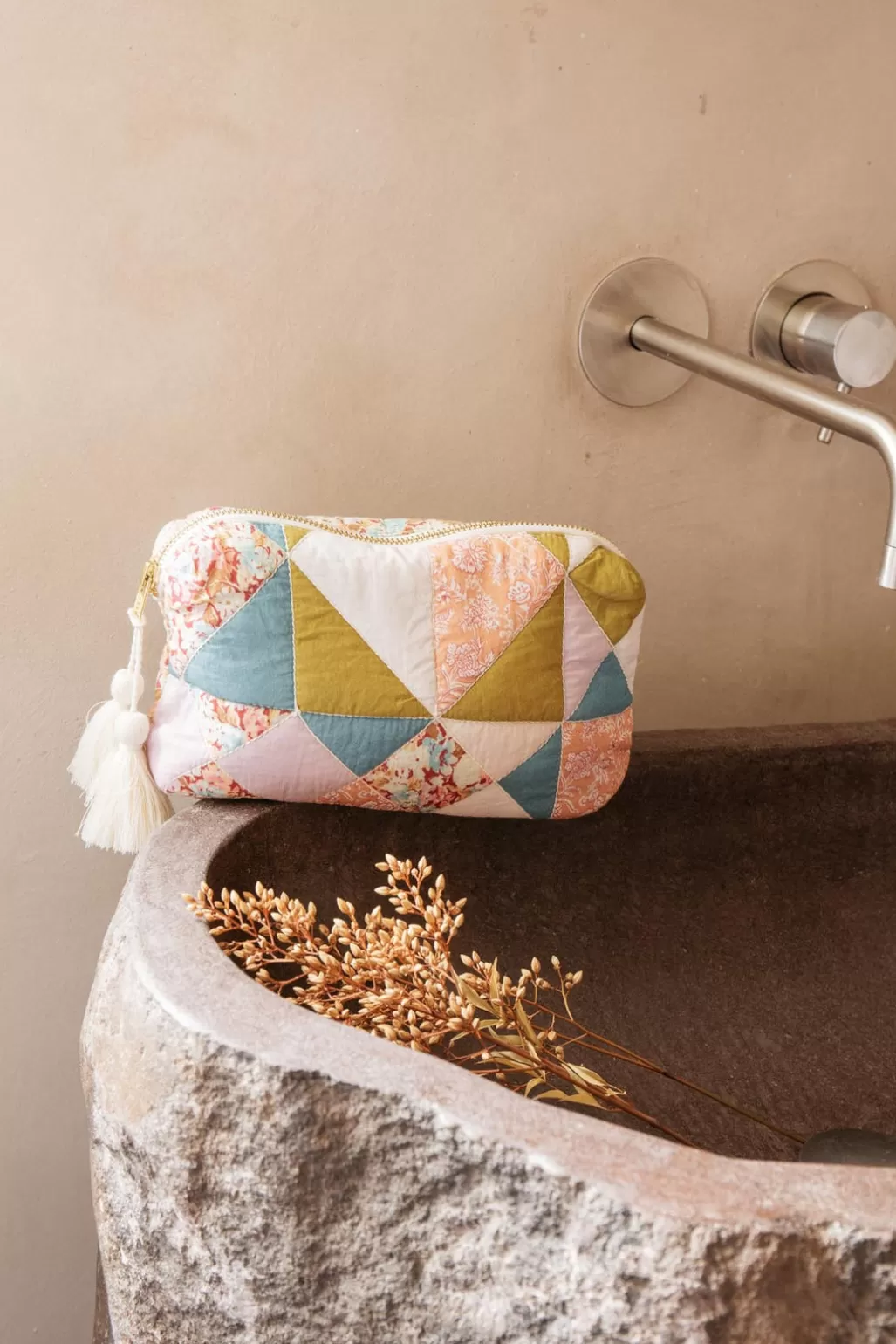 Louise Misha Pochette Teiki Patch Sweet Pastel Outlet