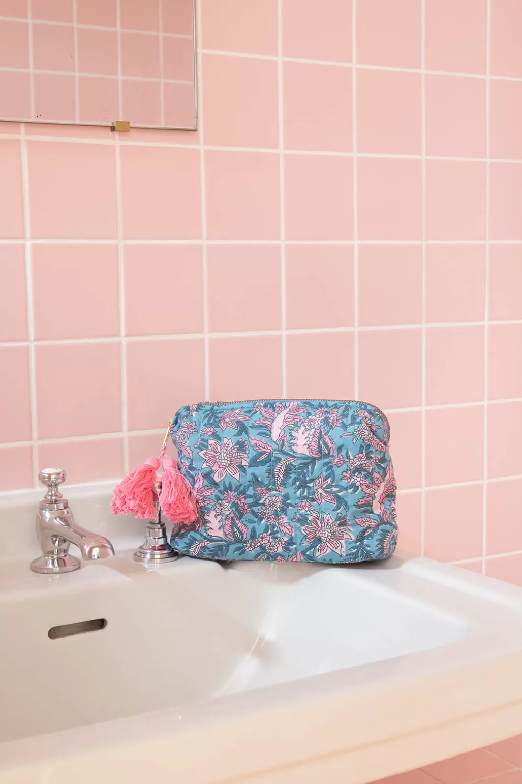 Louise Misha Pochette Teiki Teal Garden Of Eden Store