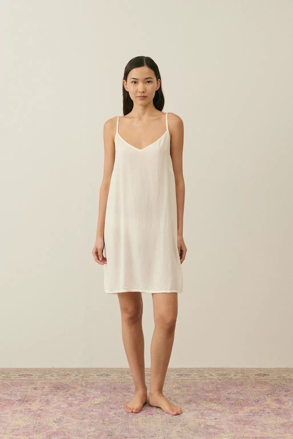 Louise Misha Sous-Robe Akselo Hot