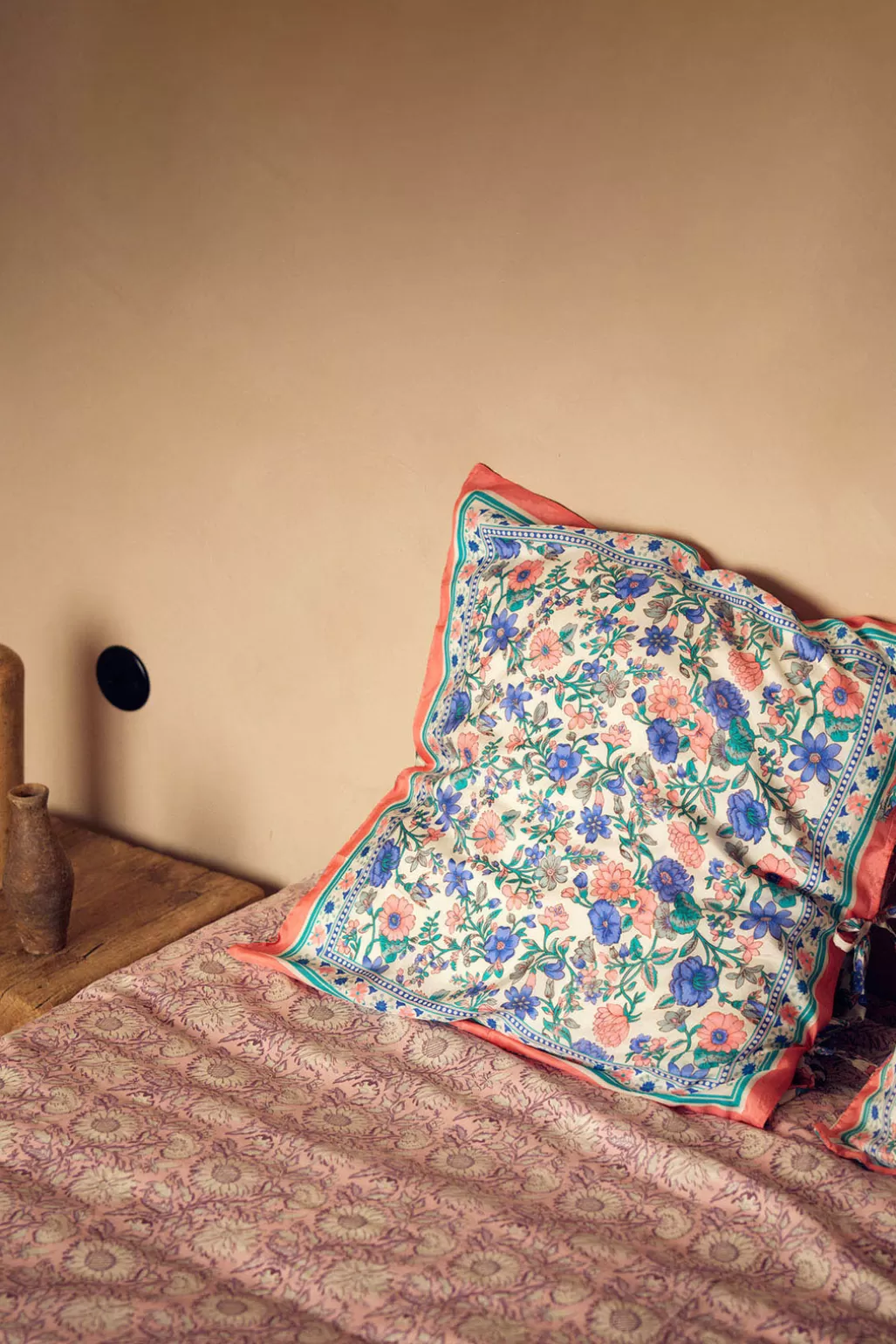 Louise Misha Taie D'Oreiller en Soie Luria Blue Summer Meadow New