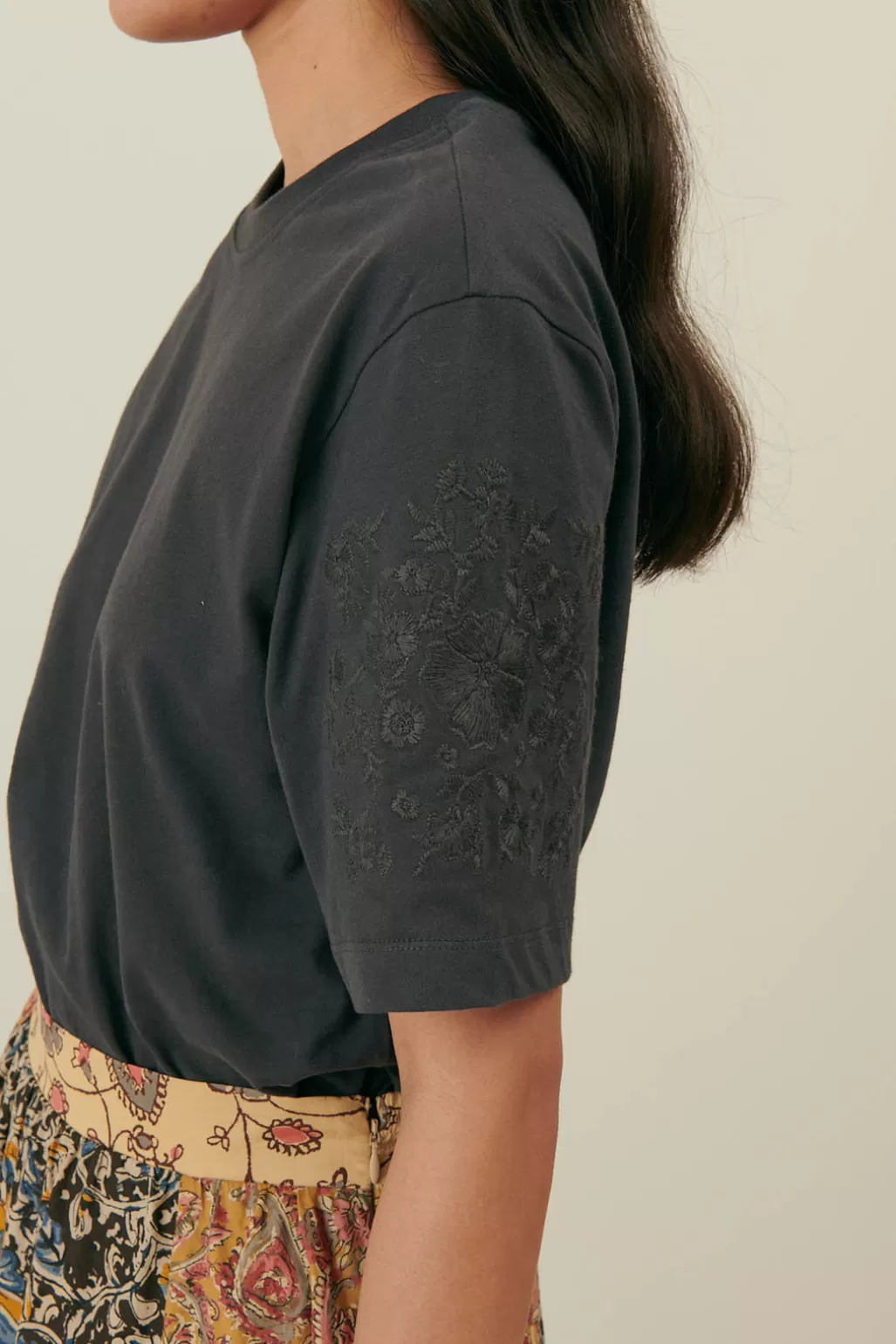 Louise Misha T-Shirt Lauria Charcoal Outlet